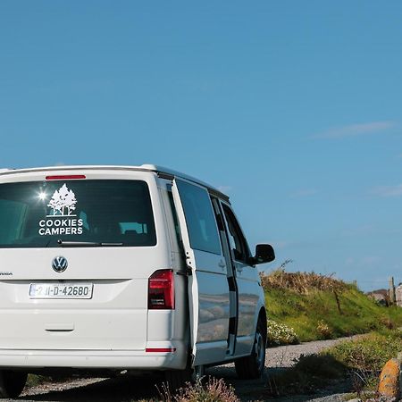 Cookies Campers Dublin - Small Campervan المظهر الخارجي الصورة